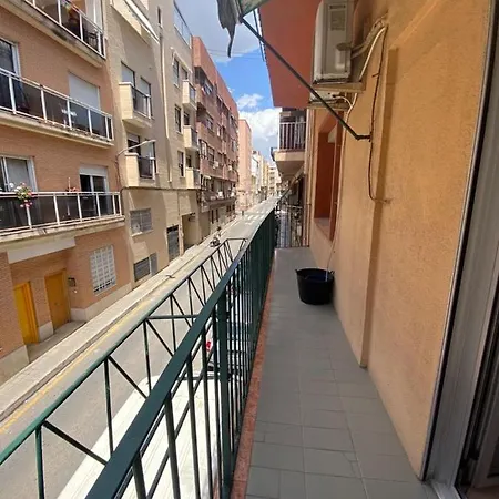 Centrico Castillo S. Barbara דירה אליקאנטה