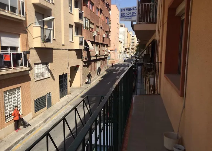 Centrico Castillo S. Barbara 아파트 *